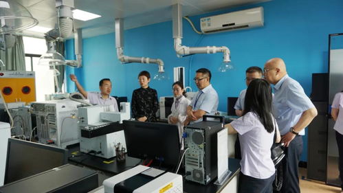 交流提升 聯動發展——中涂協孫蓮英會長蒞臨巴德富集團考察技術服務